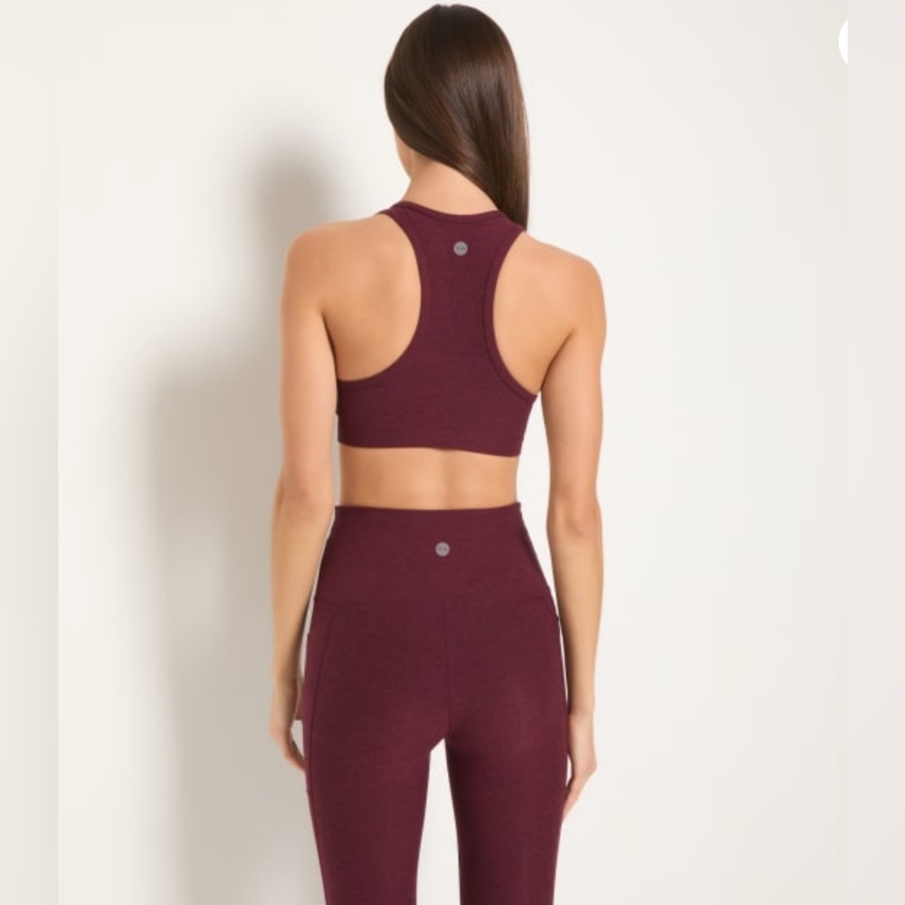 Stylish Burgundy Sports Set for Women - Picture 2 of 3
